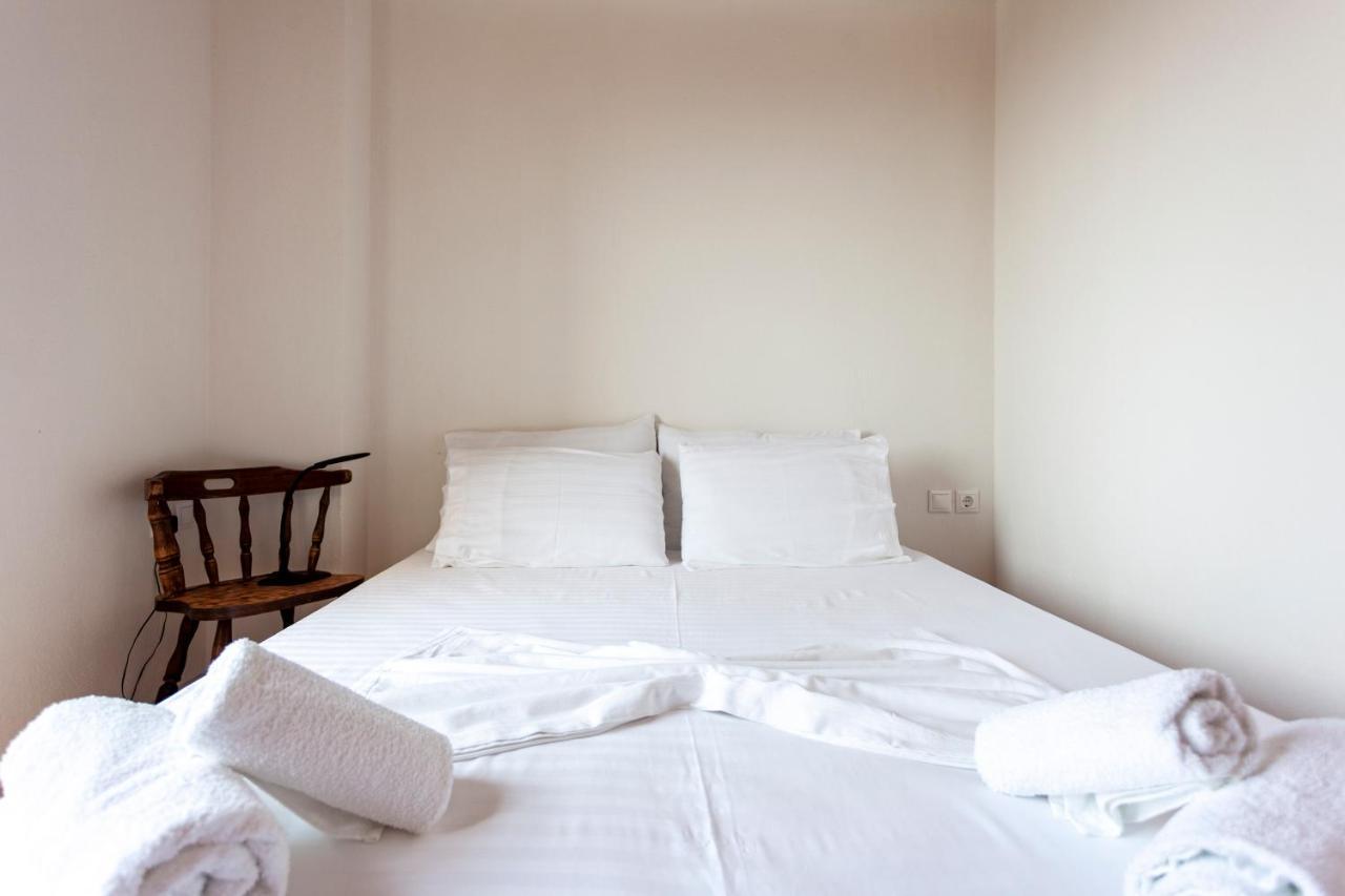 Toni Retzo Rooms Himare Exterior photo