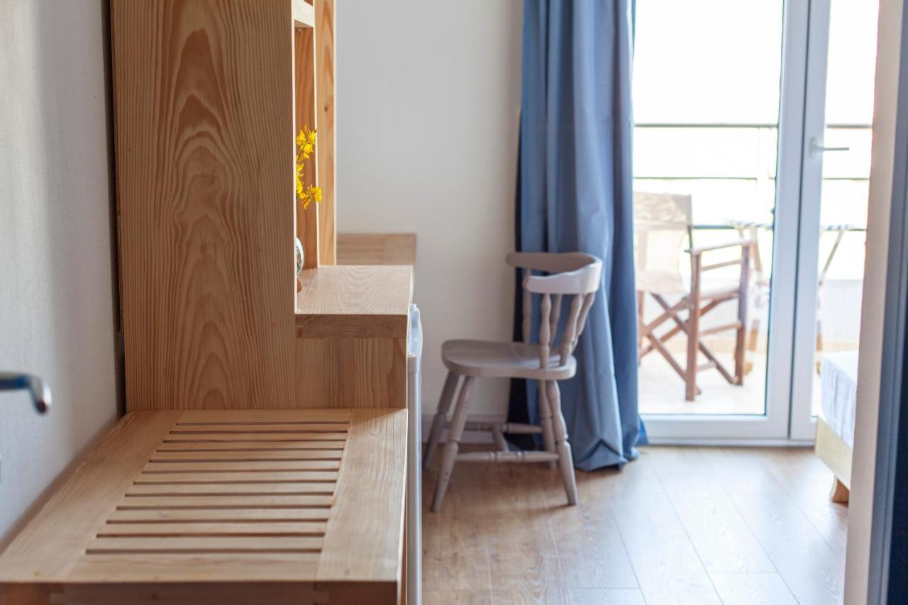 Toni Retzo Rooms Himare Exterior photo